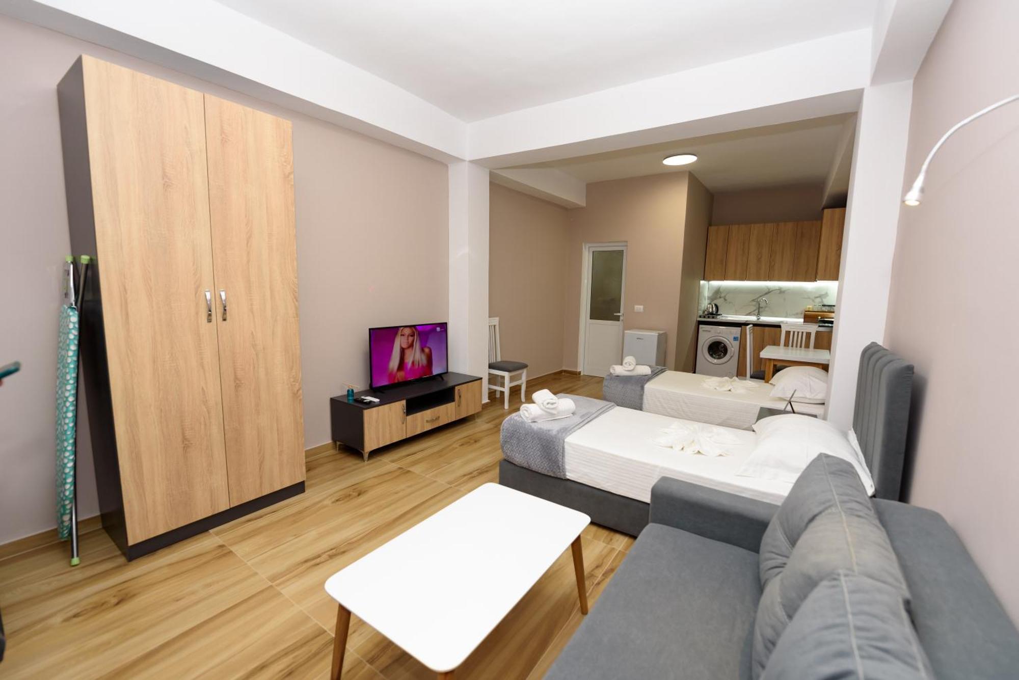 Mezani Guest House Vlore Exterior photo